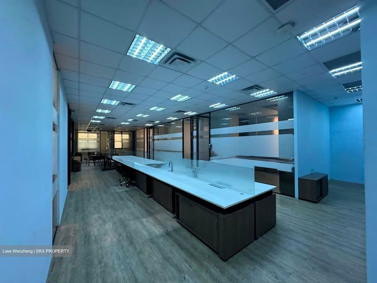 Fullion Building (D14), Office #576578841
